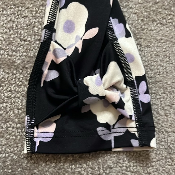 Beyond Yoga x Kate Spade Cinched Side Bow Legging Floral Garden Size Small - Picture 5 of 9